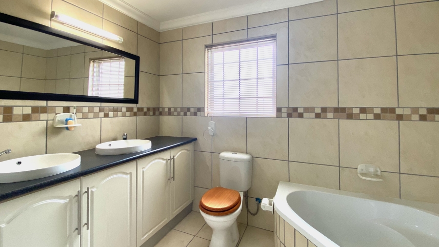 3 Bedroom Property for Sale in Port Owen Western Cape